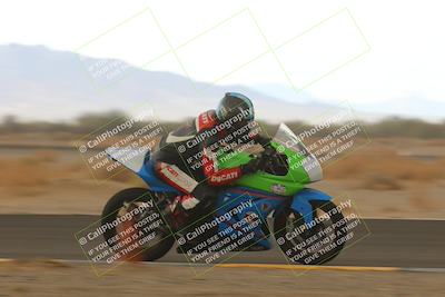 media/Sep-10-2022-SoCal Trackdays (Sat) [[a5bf35bb4a]]/Turn 2 (1pm)/